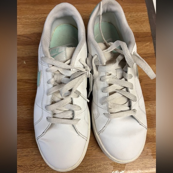Nike White & Mint Green Court Sneakers | Classic Clean Style - Picture 3 of 7